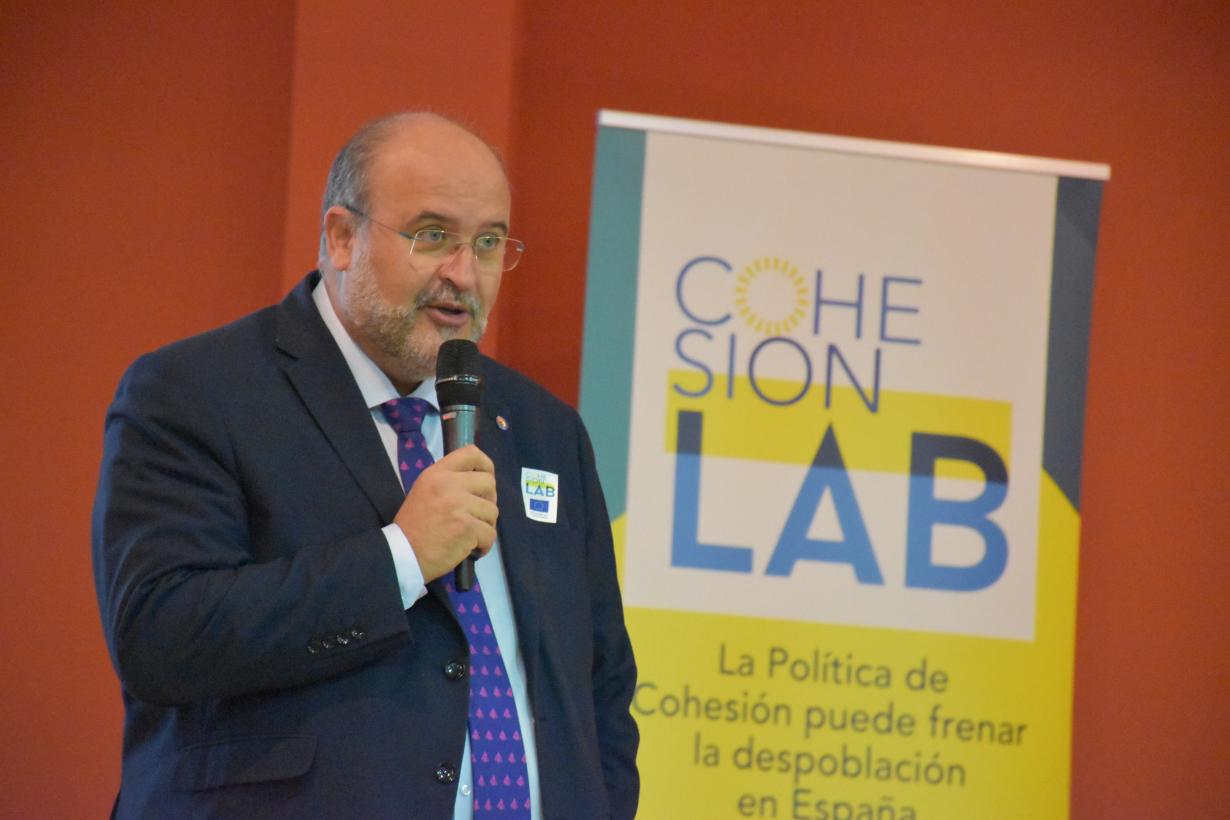 Martínez Guijarro ha inaugurado el foro ‘Living Lab. Diálogos para aprovechar los Fondos de Cohesión de la Unión Europea en zonas despobladas’