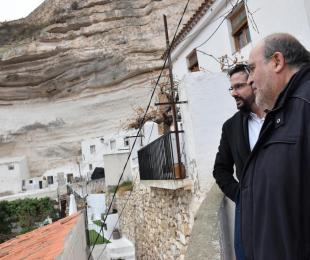 El vicepresidente primero visita la localidad de Alcalá del Júcar