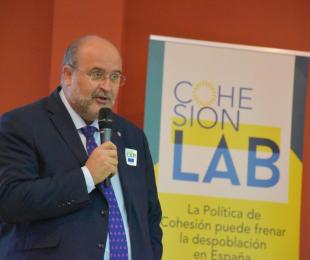 Martínez Guijarro ha inaugurado el foro ‘Living Lab. Diálogos para aprovechar los Fondos de Cohesión de la Unión Europea en zonas despobladas’