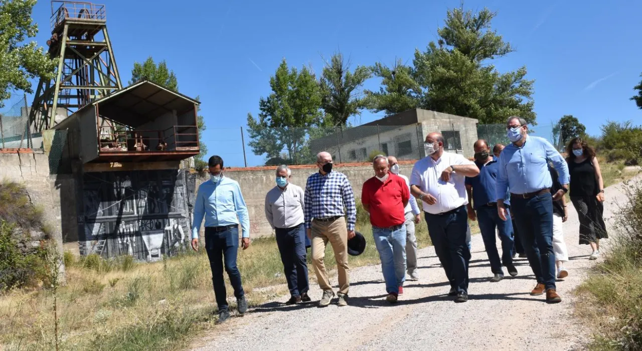 Martínez Guijarro ha visitado en Hiendelaencina el Centro de Interpretación ‘El País de la Plata’