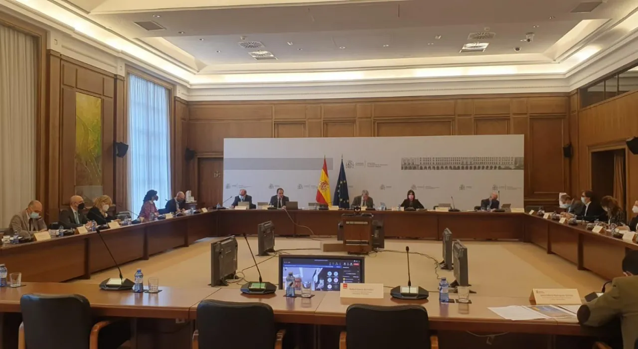 El comisionado del Reto Demográfico, Jesús Alique, ha asistido a la reunión de la Comisión Sectorial del Reto Demográfico