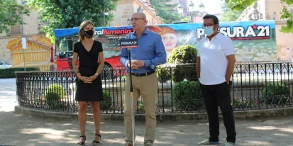 El comisionado del Reto Demográfico ha visitado hoy Sigüenza con motivo de la llegada del 'Autobús de la Repoblación' de Presura